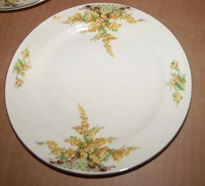 (6) Assiettes vintage Edwin M. Knowles China Co. hôtesse jaune à fleurs 7 1/2" - Photo 1/10