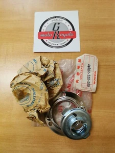 NOS HONDA CB450 CB500 CB750 RETAINER SET GEAR BOX 44064-300-000 H21 - Picture 1 of 5
