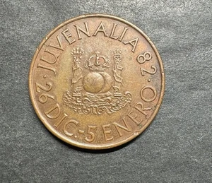 1982 Spain Juvenalia Medal Farm Agriculture December 26 Jan 5 World Medal Token - Picture 1 of 3