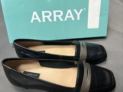 Mocasines para mujer Array negros con correa metálica Foto 1 de 4