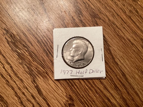 1977 D KENNEDY HALF DOLLAR NICE COIN FREE SHIPPING! Cover