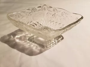 Indiana Glass Pineapple And Floral Clear Glass Compote Diamond Shaped Pedestal D - Picture 1 of 3