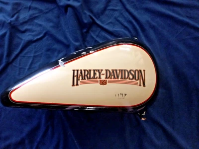 Harley-Davidson Heritage Softail 1987 lado derecho tanque de gasolina dividido dañado Foto 1 de 4