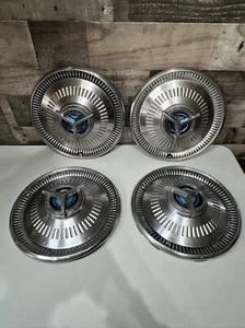 SET 1964 64 FORD FAIRLANE 500 THUNDERBOLT HUBCAPS WHEEL COVERS CENTER CAP FOMOCO - Bild 1 von 24