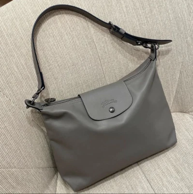 Bolso Hobo LONGCHAMP Le Pliage Xtra M Gris Producto Outlet Cuero Nuevo de JAPÓN Foto 1 de 4