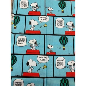 1/2 Yard Peanuts snoopy Comic Strip fabric - Fly Woodstock - 100% Cotton - Picture 1 of 4