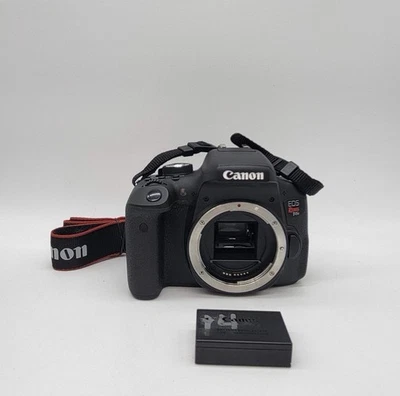 Canon EOS Rebel T6i Digital SLR with EF-S 18-55mm IS STM Lens - Wi-Fi Enabled - Image 1 of 4