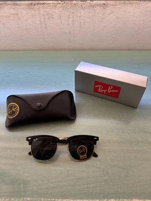 Ray-Ban Clubmaster Gafas de Sol para Hombres - Brillo Negras/Verdes (RB3016... - Imagen 1 de 4