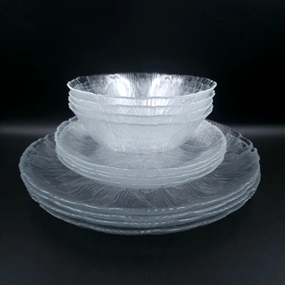 Arcoroc Canterbury Crocus Clear Glass 12 Pc Dinner Salad Bowl Set Vintage - Image 1 of 4