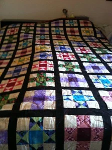 Bright Star, King Quilt, Red backing - Picture 1 of 7
