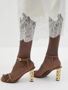 GIVENCHY G BLOCK HIGH HEEL SHOES, TAN & GOLD, SIZE 38, LIKE NEW, RRP $1500 - Bild 1 von 16