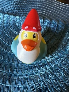 "Juguete Jeep Duck de goma azul gnomo 2""" - Imagen 1 de 4
