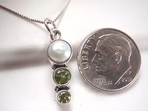 Small Faceted Peridot Cultured Pearl Triple Gem 925 Sterling Silver Necklace - Picture 1 of 3