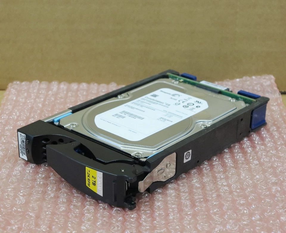 EMC VMAX 2Tb 7.2k SATA II 3.5" 005049612 118032846 ST2000NM0011 005049-612 - Image 1 of 1