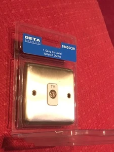Deta 1940SCW 1 Gang Co Axial Isolated Outlet TV Socket Satin Chrome/white - Picture 1 of 3