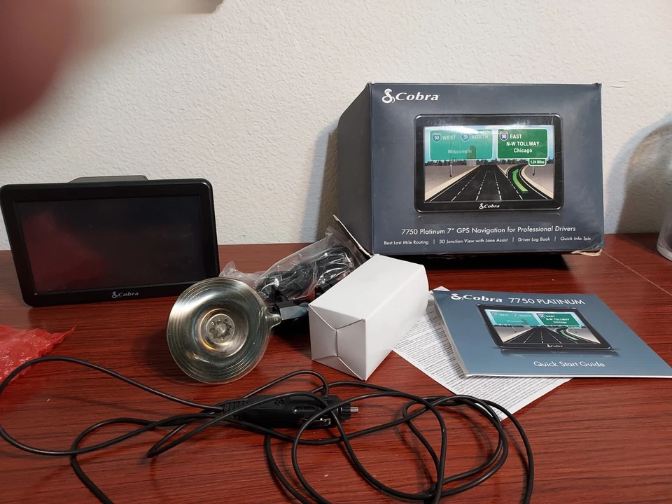 Cobra 7750 Platinum GPS Unit for Professional Drivers - Complete Set! - Image 1 of 3