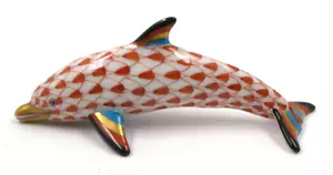 SELTENES MINI HEREND UNGARISCHES PORZELLAN FISCHWAAGE MUSTER DELFIN ROT ROST 15387 - Bild 1 von 4