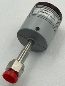 Transductor de presión MKS Baratron 622B12TBE 13,33 kPa +-15 VDC 35mA usado - Imagen 1 de 17