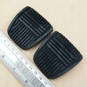 FOR TOYOTA HILUX RN10 RN30 RN31,36 RN40 PICKUP PAIR BRAKE CLUTCH PEDAL PAD - Picture 1 of 1