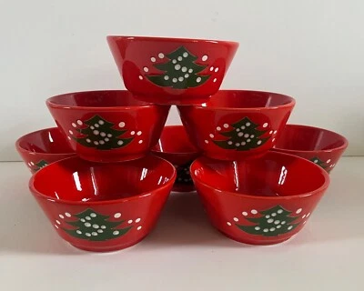 New Waechtersbach Christmas Tree Coupe Soup Cereal Bowl  5" x 2 1/4" - Image 1 of 4
