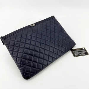 CHANEL Boy Lamb Clutch Large Navy 1455 147440242 - Picture 1 of 9