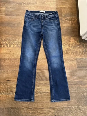 BKE Payton 牛仔裤女式 28 码中腰靴型弹力中号水洗牛仔布 — 第 1/4 张图片