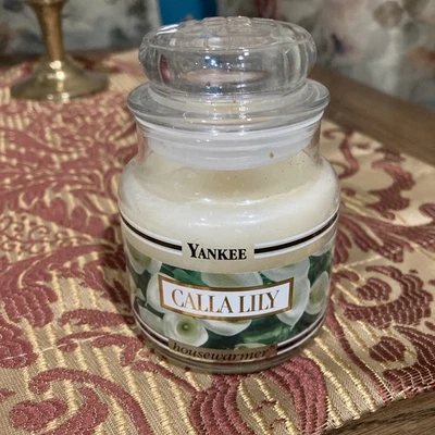 Yankee Candle Calla Lily  Jar Candle 3.7 Oz (25-40 hours) - Image 1 of 4