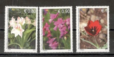 KOSOVO - JUEGO MNH - FLORA - FLORES - 2014. Foto 1 de 2