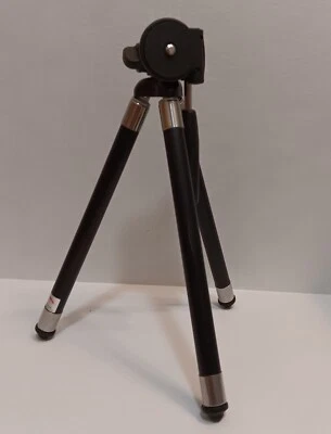 Targus 42" Universal Travel Tripod TG42TT for Digital Point Shoot Camera Compact - Image 1 of 4