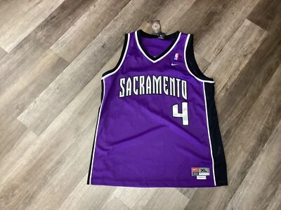 JERSEY CHRIS WEBBER SACRAMENTO KINGS #4 TALLA XL USADO Foto 1 de 4