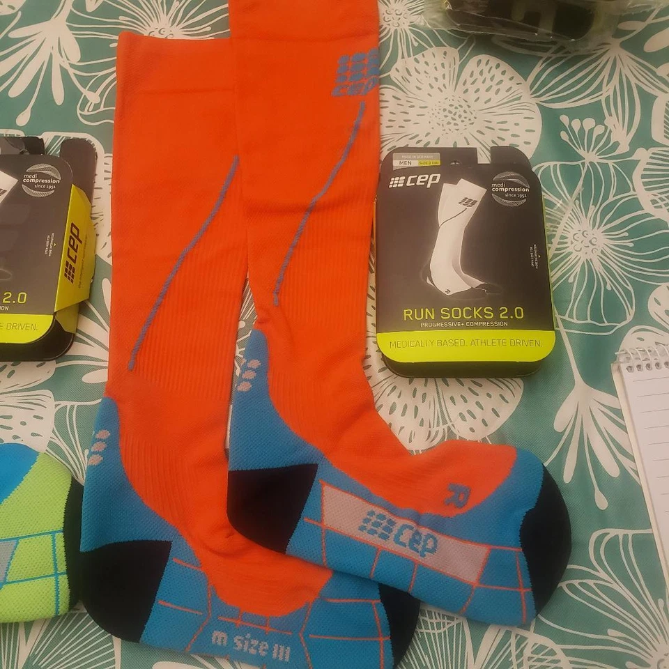 Calcetines de compresión CEP 2.0 Full High 20-30 para hombre elige talla y color Foto 1 de 4