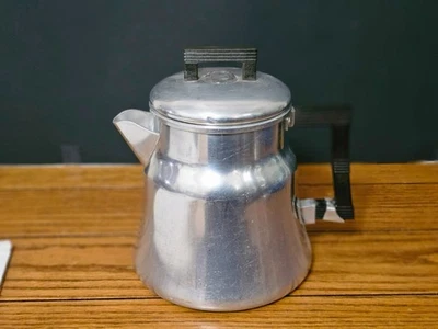 Vintage Wear-Ever Aluminum Stove Top/Camping Coffee Pot - #3008 - Image 1 of 4