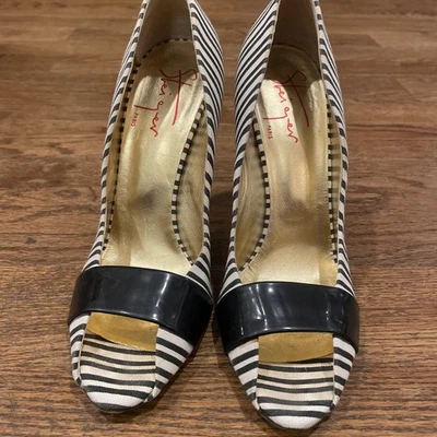 Women's 9 EU 40 Walter Steiger 5" Curved Heel Peep Toe Zebra Pumps Stiletto - Image 1 of 4