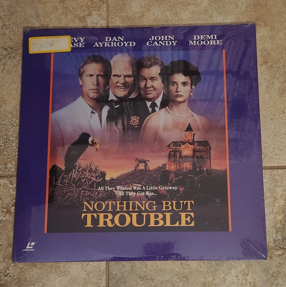 Nothing But Trouble Laserdisc Ultra Rare Chevy Chase, Dan Aykroyd, John Candy - Image 1 of 2
