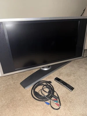 Dell 32” inch LCD HDTV TV Monitor W3207C - Image 1 of 2