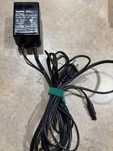 Sanyo Transcriber D5-9200 Netzteil 9VDC 600mA Transkriptionsband - Bild 1 von 1