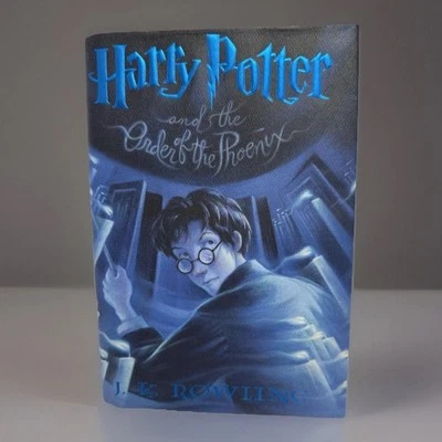 Harry Potter & The Order of The Phoenix 1st US Print *w/ Errors* Excellent Cond - Image 1 of 4