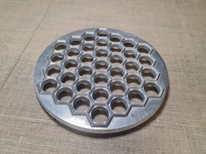 Sowjetische Vintage Aluminium Form zum schnellen zur Herstellung -Knödel, Ravioli. - Bild 1 von 10