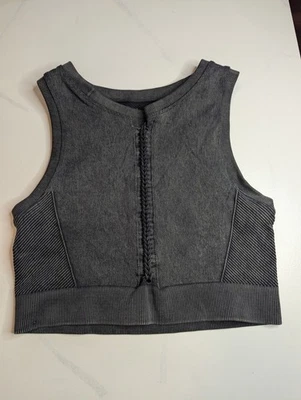 Tanque Longline Macramé Sin Costuras Carbón Recarga Offline Aerie, Talla M Foto 1 de 4