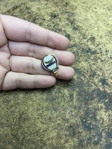 Vntg Buick Hot Air Balloon Pin Eagle Bird Car Metal Lapel Tie Tack Brooch Dealer - Picture 1 of 2