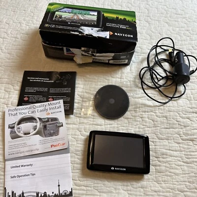 NAVIGON 5100 GPS NAVIGATION SYSTEM BACKLIT Touchscreen  - Image 1 of 4