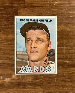 1967 Topps Roger Maris #45 St. Louis Cardinals No Creases