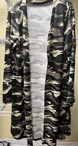 Markenlos grün Camouflage vorne offen Strickjacke Mädchen Größe Large/X-Large neu - Bild 1 von 7