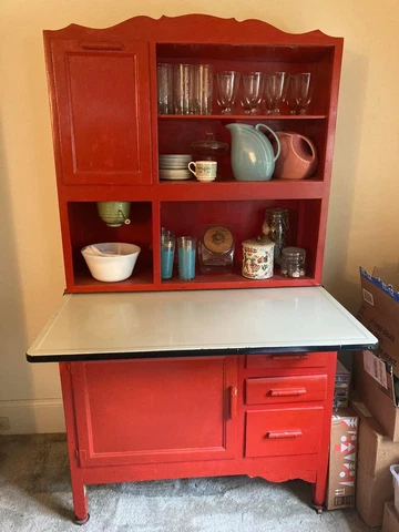 Antique Hoosier Cabinet W/ Flour & Sugar Bin, & more.  Beautiful Cover