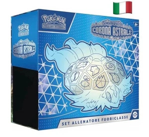 🇮🇹 POKEMON - ETB - SET ALLENATORE FUORICLASSE - CORONA ASTRALE - ITA - SEALED - Imagen 1 de 1