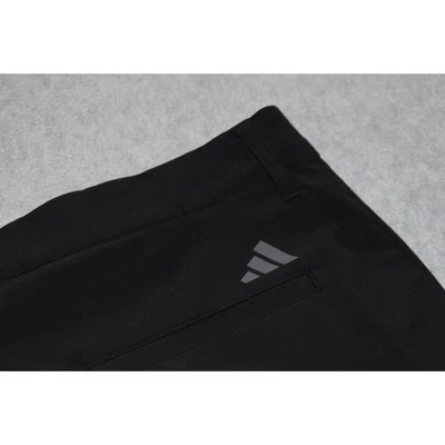 Shorts de golfe Adidas masculino tamanho 36 com bolsos desempenho poliéster costura interna 8" - Imagem 1 de 4
