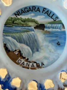Niagarafälle Souvenir Teller Antik/Vintage Gold Gitterrand Kanada  - Bild 1 von 2