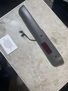 Toyota Hilux Surf Mk5 1992 - Off Side Front Door Armrest Handle 74233-89102 - Picture 1 of 11