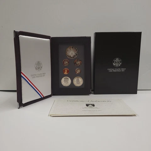 1989 US Mint Prestige Set with Silver Proclaiming the Triumph of Democracy coins Cover
