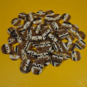 Multi Natural Tones - 4 Hole Plastic Buttons (20 or 40 grams per bag) (13mm Dia) - Imagen 1 de 3